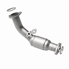 Load image into Gallery viewer, MagnaFlow Direct Fit Catalytic Converter 99-02 4Runner 3.4L frt OEM