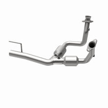 Load image into Gallery viewer, MagnaFlow Direct Fit Catalytic Converter 99-01 G Cherokee Front 4.7L