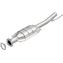 Load image into Gallery viewer, MagnaFlow Direct Fit Catalytic Converter 01-04 Ford Escape 3.0L Rear / 01-04 Mazda Tribute 3.0L Rear
