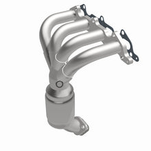 Load image into Gallery viewer, MagnaFlow Direct Fit Catalytic Converter 03-04 Kia Rio 1.6L (CA Emissions)
