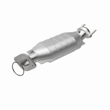 Load image into Gallery viewer, MagnaFlow Direct Fit Catalytic Converter 05-07 Ford Freestyle 3.0L