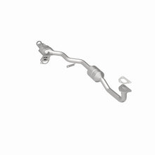 Load image into Gallery viewer, MagnaFlow Direct Fit Catalytic Converter 04-05 Subaru Outback/Legacy 2.5L D/S