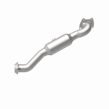 Load image into Gallery viewer, MagnaFlow Direct Fit Catalytic Converter 15-19 Ram 1500 3.6L OEM Grade Fed/EPA Compliant Manifold