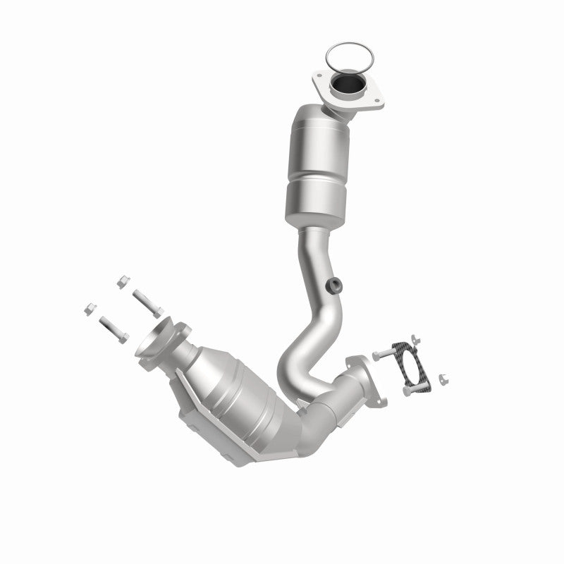 MagnaFlow Direct Fit Catalytic Converter 00-03 Ford Taurus 3.0 Front