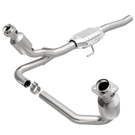 MagnaFlow Direct Fit Catalytic Converter 00-03 Dodge Dakota 2WD 4.7L