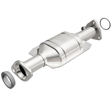 Load image into Gallery viewer, MagnaFlow Direct Fit Catalytic Converter 95 Honda Odyssey 2.2L