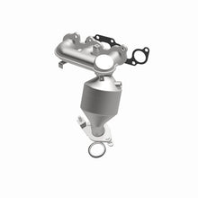 Load image into Gallery viewer, MagnaFlow Direct Fit Catalytic Converter Avalon/Sienna manif OEM