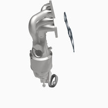 Load image into Gallery viewer, MagnaFlow Direct Fit Catalytic Converter 02-06 Sentra 2.5L OEM