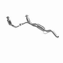 Load image into Gallery viewer, MagnaFlow Direct Fit Catalytic Converter 00-03 Dodge Dakota OEM
