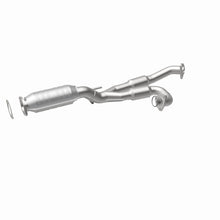 Load image into Gallery viewer, MagnaFlow Direct Fit Catalytic Converter 02-05 Altima 3.5 y-pipe OE