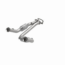 Load image into Gallery viewer, MagnaFlow Direct Fit Catalytic Converter 04-06 Ranger 4.0 Front OEM