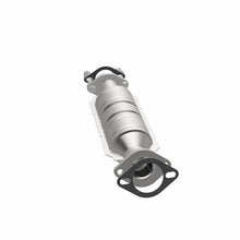 Load image into Gallery viewer, MagnaFlow Direct Fit Catalytic Converter 06-10 Hyundai Elantra 2.0L Rear/2011 Kia Soul 2.0L Rear