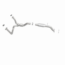 Load image into Gallery viewer, MagnaFlow Direct Fit Catalytic Converter 00-04 Chevy Blazer 4.3L