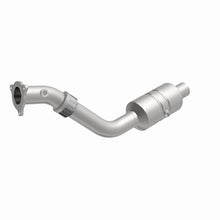 Load image into Gallery viewer, MagnaFlow Direct Fit Catalytic Converter 04-06 Chrysler Pacifica 3.5 OE