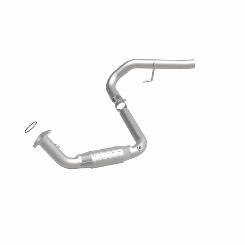 MagnaFlow Direct Fit Catalytic Conv 02-06 Cadillac Escalade / 02-06 GM Yukon (Inc Denali) 6.0L D/S