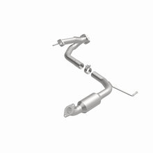 Load image into Gallery viewer, MagnaFlow Direct Fit Catalytic Converter 05-11 Toyota Tacoma 4.0L