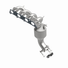 Load image into Gallery viewer, MagnaFlow Direct Fit Catalytic Converter 2004-2005 Colorado 2.8L