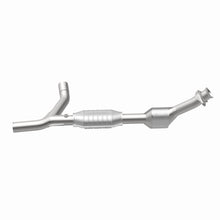 Load image into Gallery viewer, MagnaFlow Direct Fit Catalytic Converter 01-03 Ford E150 4.2L P/S