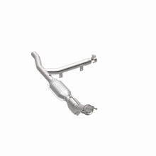 Load image into Gallery viewer, MagnaFlow Direct Fit Catalytic Converter 97-98 F150/F250 4.2L 2Wd Pa