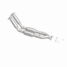 Load image into Gallery viewer, MagnaFlow Direct Fit Catalytic Converter 99-01 Volvo S80 2.8L