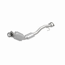 Load image into Gallery viewer, MagnaFlow Direct Fit Catalytic Converter 08 Trailb/Envoy 4.2L OEM