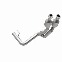 Load image into Gallery viewer, MagnaFlow Direct Fit Catalytic Converter 1999 Jeep Cherokee 4.0L