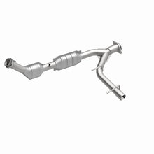 Load image into Gallery viewer, MagnaFlow Direct Fit Catalytic Converter 03-04 Exped Passenger Side 4.6L