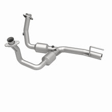 Load image into Gallery viewer, MagnaFlow Direct Fit Catalytic Converter 99-01 G Cherokee Front 4.7L