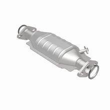 Load image into Gallery viewer, MagnaFlow Direct Fit Catalytic Converter Toyota 81-83
