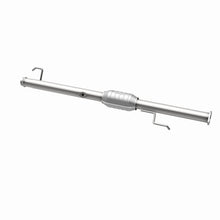 Load image into Gallery viewer, MagnaFlow Direct Fit Catalytic Converter 00-04 Tundra Rear 3.4L