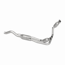 Load image into Gallery viewer, MagnaFlow Direct Fit Catalytic Converter 00-01 Dodge Dakota 4.7L *California*