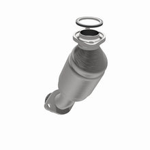 Load image into Gallery viewer, MagnaFlow Direct Fit Catalytic Converter 99-03 Lexus RX300 3.0L fron