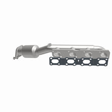 Load image into Gallery viewer, MagnaFlow Direct Fit Catalytic Converter Infiniti/Nissan Trucks 8 5.6L D/S Manifold (49 State)