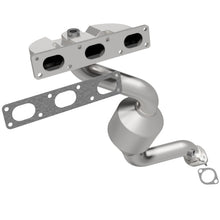 Load image into Gallery viewer, MagnaFlow Direct Fit Catalytic Converter 99-00 BMW Z3 L6 2.8L Front Manifold