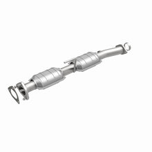 Load image into Gallery viewer, MagnaFlow Direct Fit Catalytic Converter 98-00 Ranger Rear 3.0L/4.0L