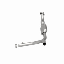 Load image into Gallery viewer, MagnaFlow Direct Fit Catalytic Converter 01 Ford Trucks 5.4L