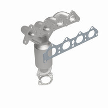 Load image into Gallery viewer, MagnaFlow Direct Fit Catalytic Converter 05-06 Kia Sportage 2.0L