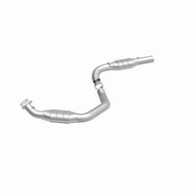 Load image into Gallery viewer, MagnaFlow Direct Fit Catalytic Converter 03-09 GM 2500/3500 Driver Side