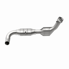 Load image into Gallery viewer, MagnaFlow Direct Fit Catalytic Converter 99-00 Ford F-150 4.6L
