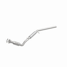 Load image into Gallery viewer, MagnaFlow Direct Fit Catalytic Converter 08 Chrysler Mini Van OEM