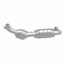 Load image into Gallery viewer, MagnaFlow Direct Fit Catalytic Converter 03-04 Exped 4.6L Driver Side OEM
