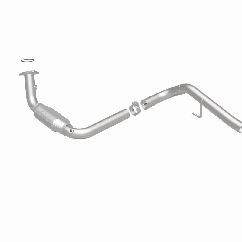 MagnaFlow Direct Fit Catalytic Conv 02-06 Cadillac Escalade / 02-06 GM Yukon (Inc Denali) 6.0L D/S