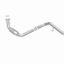 Load image into Gallery viewer, MagnaFlow Direct Fit Catalytic Conv 02-06 Cadillac Escalade / 02-06 GM Yukon (Inc Denali) 6.0L D/S