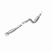 Load image into Gallery viewer, MagnaFlow Direct Fit Catalytic Converter 03-07 GM 2500/3500 Passenger Side