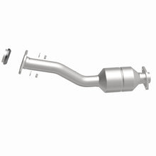 Load image into Gallery viewer, MagnaFlow Direct Fit Catalytic Converter 2009-2014 Sentra 2.0 L Underbody