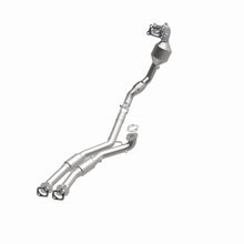 Load image into Gallery viewer, MagnaFlow Direct Fit Catalytic Converter 12-15 Cadillac SRX V6-3.6L (FWD Only)
