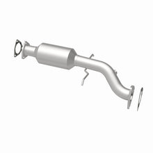 Load image into Gallery viewer, MagnaFlow Direct Fit Catalytic Converter California Grade 96-98 Chevrolet Blazer 4.3L