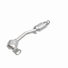 Load image into Gallery viewer, MagnaFlow Direct Fit Catalytic Converter 04 Forester 2.5L Rr CA