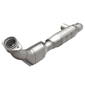 MagnaFlow Direct Fit Catalytic Converter 01 Ford Trucks 5.4L