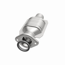 Load image into Gallery viewer, MagnaFlow Direct Fit Catalytic Converter 99-03 Lexus RX300 3.0L rear